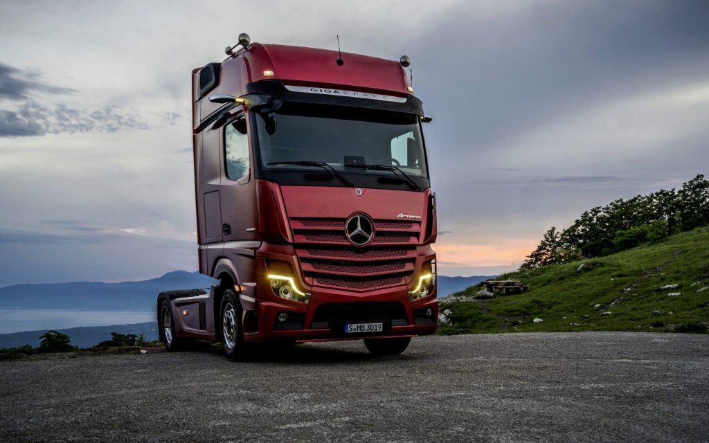 Mercedes Actros, EL CAMIÓN